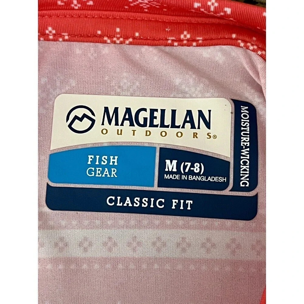 Magellan Outdoors Women’s Christmas Long Sleeve Fishing Shirt Small Red - Picture 9 of 10
